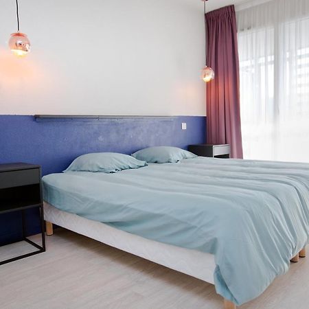 Grand Studio Avec Climatisation, Balcon Proche Gare Centre Ville Лурд Екстериор снимка
